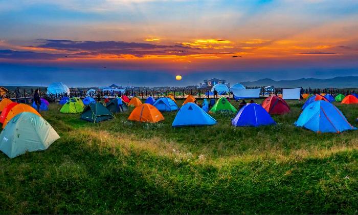 我眼中的乌蒙大草原 一场心灵的放逐与自然的对话